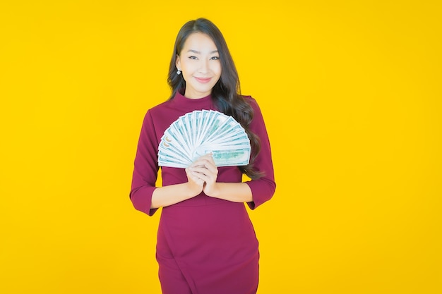 明天彩票要开什么号码呢？揭秘中奖秘诀，赢取丰厚奖金！